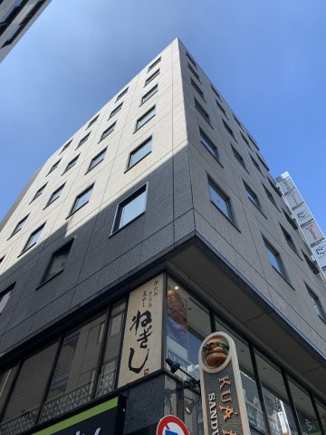 カノウビルの外観