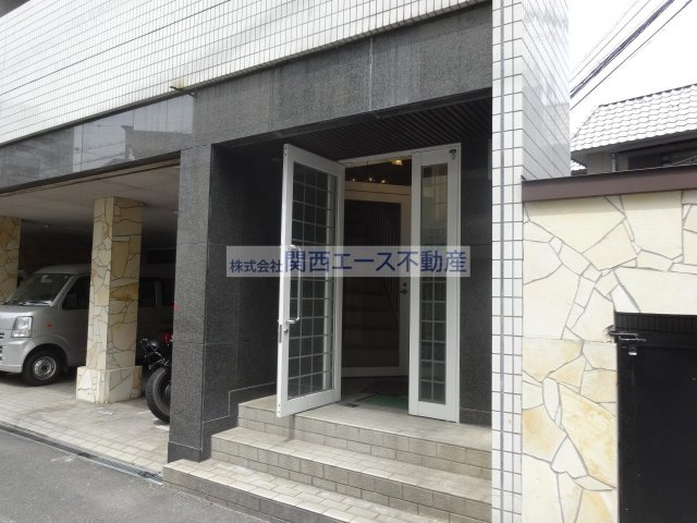 【エントランス】 | 小阪本町ロイヤル