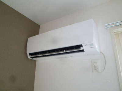 【設備】 | サンモールあさひ | エアコンが付いています