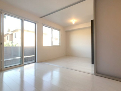 【洋室】 | サンモールあさひ | コンパクトで使いやすい洋室です