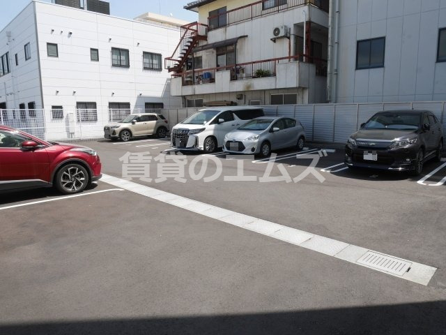 【駐車場】 | フラッツ東比恵 | フラッツ東比恵の駐車場