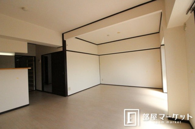 【居間・リビング】 | ホワイトヒルズ丸山