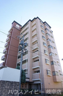 【外観】 | 岐阜市領下中古マンション！細畑駅から徒歩8分。建物外観を気になさる方へ、見た目の良い物件です