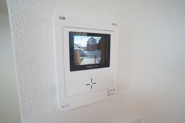 マーベラス撰花園のセキュリティ|TVモニターホン付いてます
参考、同建物・反転間取りの号室