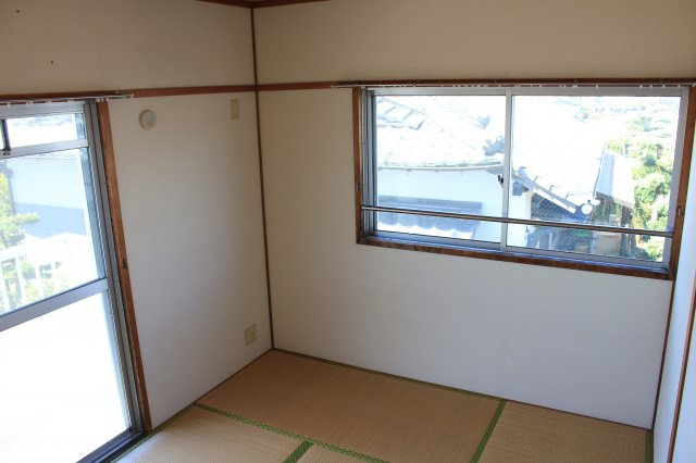 メゾンOGAWAの和室