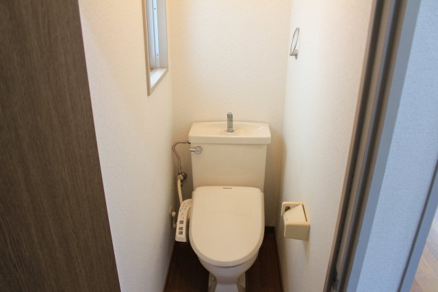 メゾンOGAWAのトイレ