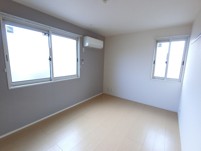 オリーヴの洋室