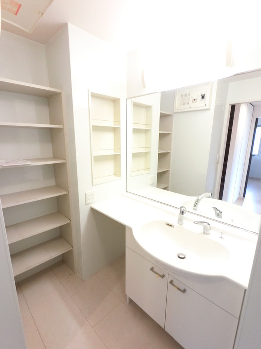 オリーヴの洗面所