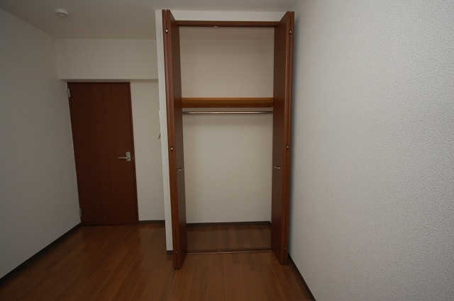 ラ・エトワールの収納|同タイプ　類似写真