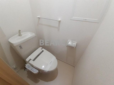 【トイレ】 | ミローズ・カーサ | 落ち着いた色調のトイレです