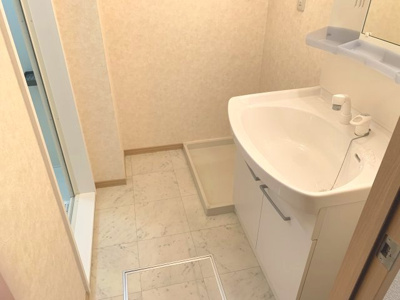 【洗面所】 | クレセントコート