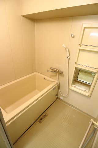 パレ清水が丘の浴室