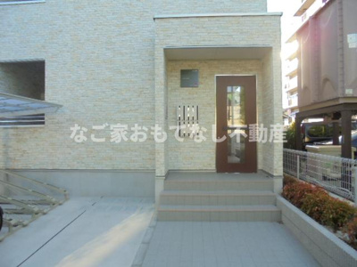 【エントランス】 | リブリ・中小田井 | リブリ・中小田井