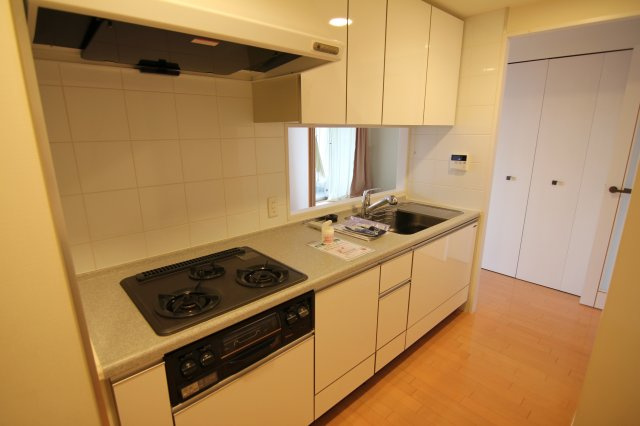 【キッチン】 | ワコーレコモード立花 | システムキッチン