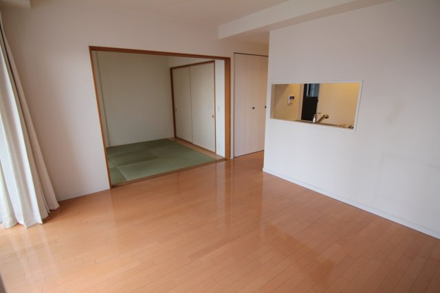 【居間・リビング】 | ワコーレコモード立花