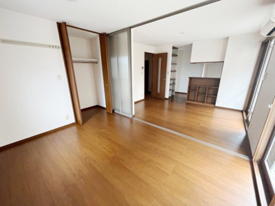 【居間・リビング】 | ローズコートＴ