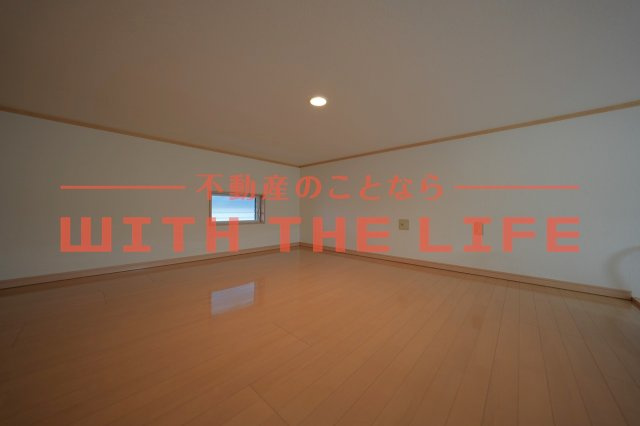 レモンバームⅡ【キャッシュバック対象物件】の寝室|開放的な寝室です