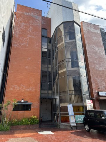 新居浜市泉宮町店舗【2,900】145.60坪　155.22坪の外観