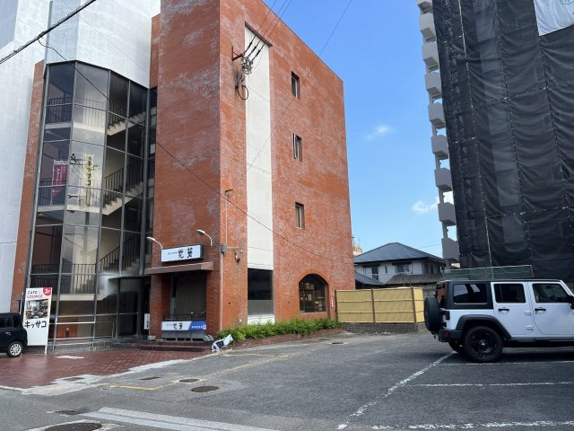 新居浜市泉宮町店舗【2,900】145.60坪　155.22坪の外観