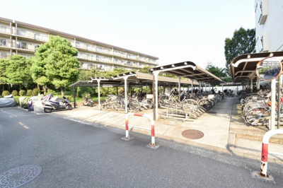 【その他共用部分】 | 多摩川芙蓉ハイツ2号棟 | 駐輪場