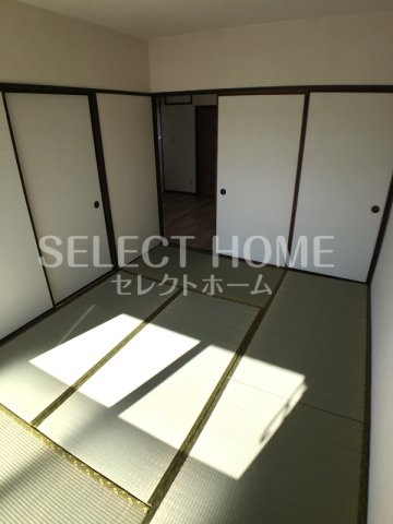  | マンション岡田