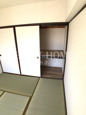  | マンション岡田