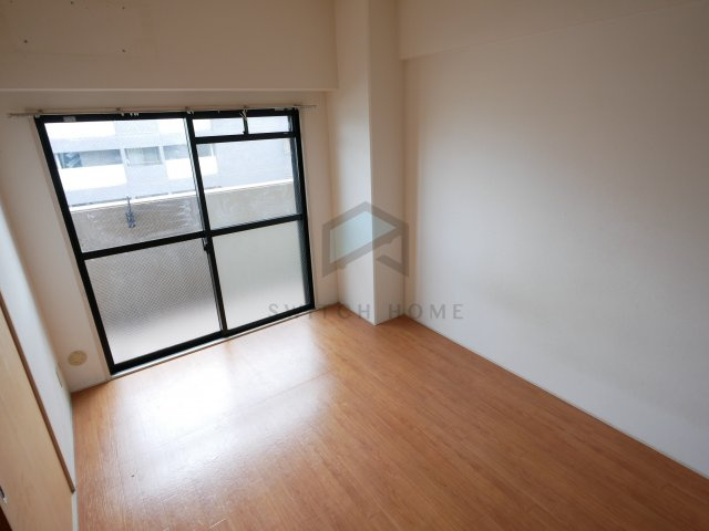 【寝室】 | フェルザ長田 | 落ち着いて過ごせるお部屋なので、寝室にいかがでしょうか