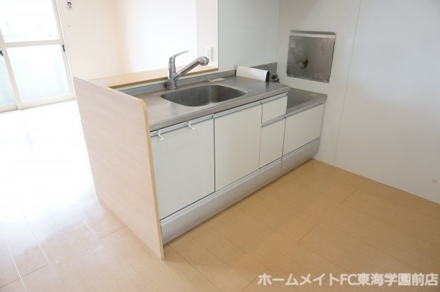 熊本市北区龍田５丁目のアパートのキッチン