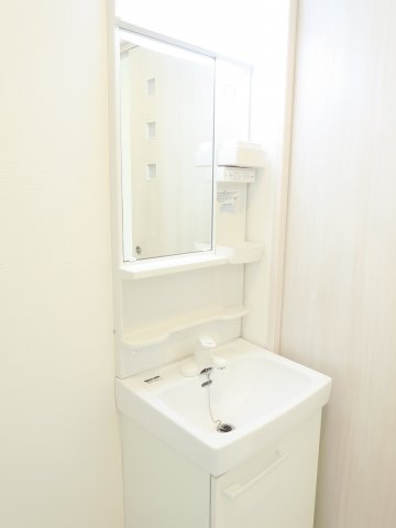 ルレーヴ市川の独立洗面台