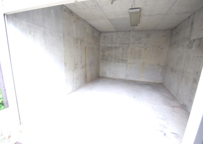 【駐車場】 | 千里山高塚貸家 | 駐車場★