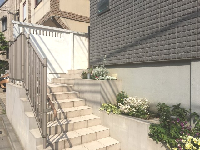 恵比寿モンテベルデのその他共用部分|交通量が少ない閑静な住宅街にございます