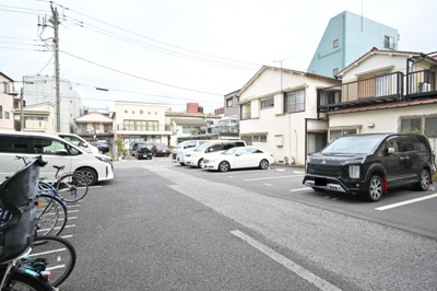 【駐車場】 | 成加パラシオン