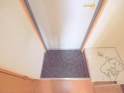 ラフォンテ十三の玄関