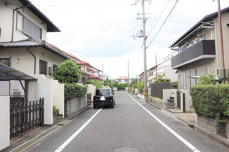 【前面道路含む現地写真】