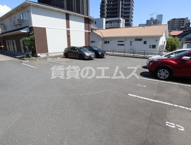 【駐車場】 | ブルーディーヴァ　Ｂ棟 | ブルーディーヴァ　Ｂ棟の駐車場