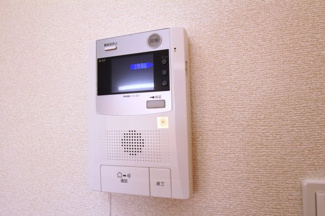 【セキュリティ】 | アーバンレジデンス | 来訪者はモニターでチェック！