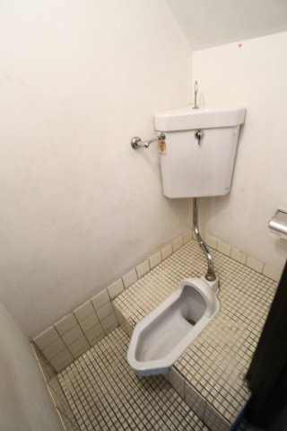 小平店舗のトイレ