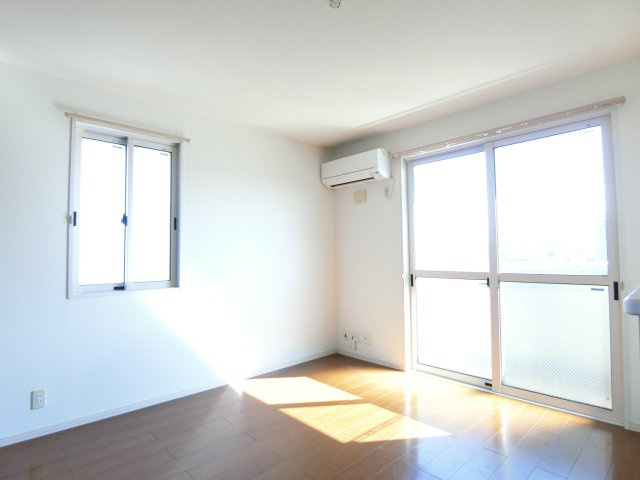 ランロードＣ棟の居間・リビング