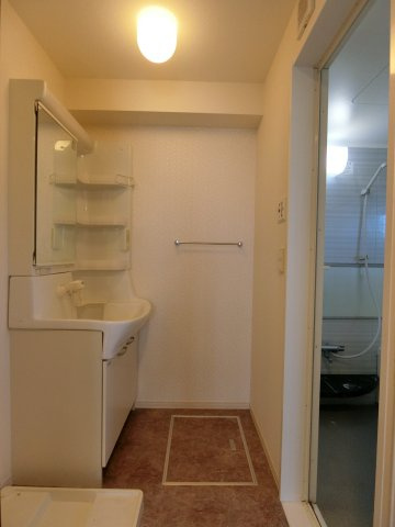 ランロードＣ棟の洗面所