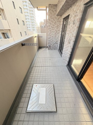 【玄関】 | リーガル神戸三宮