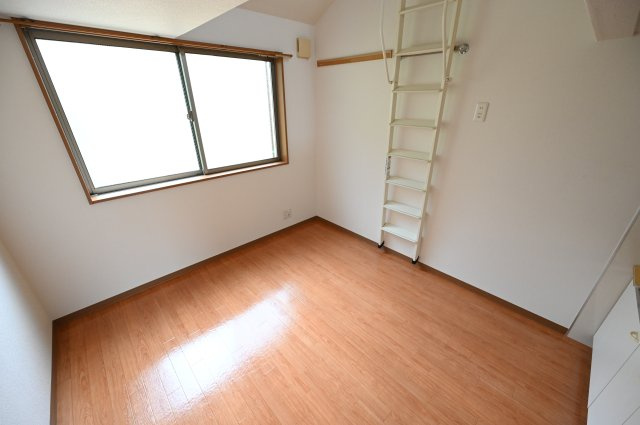 【洋室】 | 採充evolution