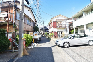 【前面道路含む現地写真】 | 弊社ではコロナ対策を意識したご案内、ご紹介を実地しております。
お客様のご要望に合わせた対応が可能ですので、お気軽にお申し付けください。