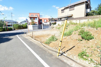 【前面道路含む現地写真】 | 現地見学や資料請求などお気軽にハウス・エージェントまでお問合わせ下さい。
◎TEL：0800-831-2135【通話料無料】◎周辺環境とあわせて現地ご案内致します。