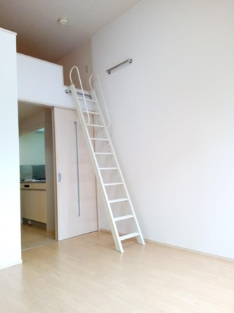 【居間・リビング】