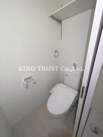 レジーナ天神のトイレ|落ち着いた色調のトイレです