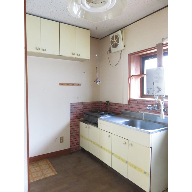 岐阜市鏡島東１丁目の一戸建てのキッチン