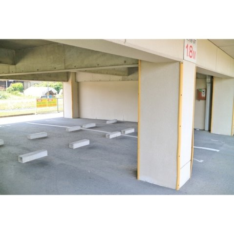 吉田グリーンハイツⅡの駐車場