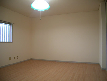 ステートリー羽衣の居間・リビング|ゆったりとしたリビングです