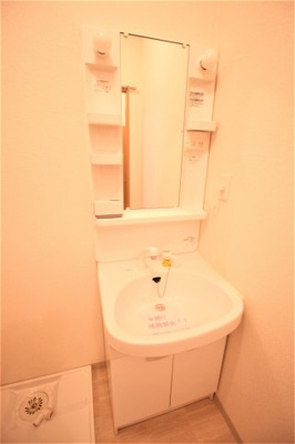 【独立洗面台】 | アムール 相生