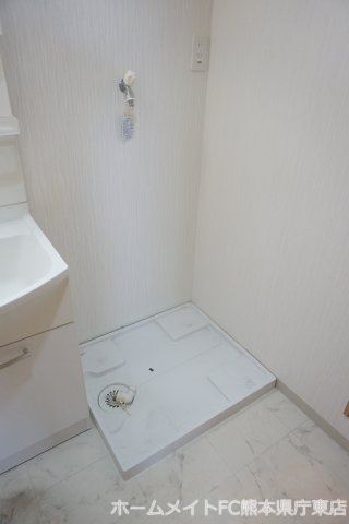 サムティ熊本近見Ⅰの洗面所
